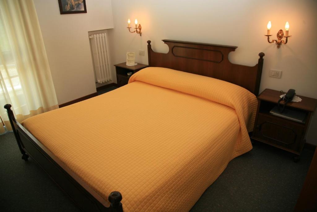 Albergo Benito Ponte nellʼAlpi Oda fotoğraf