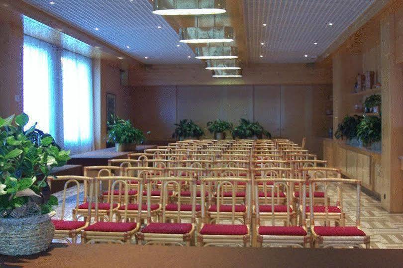Albergo Benito Ponte nellʼAlpi Dış mekan fotoğraf