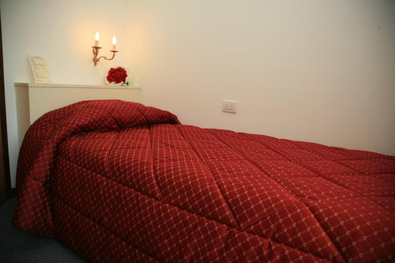 Albergo Benito Ponte nellʼAlpi Oda fotoğraf